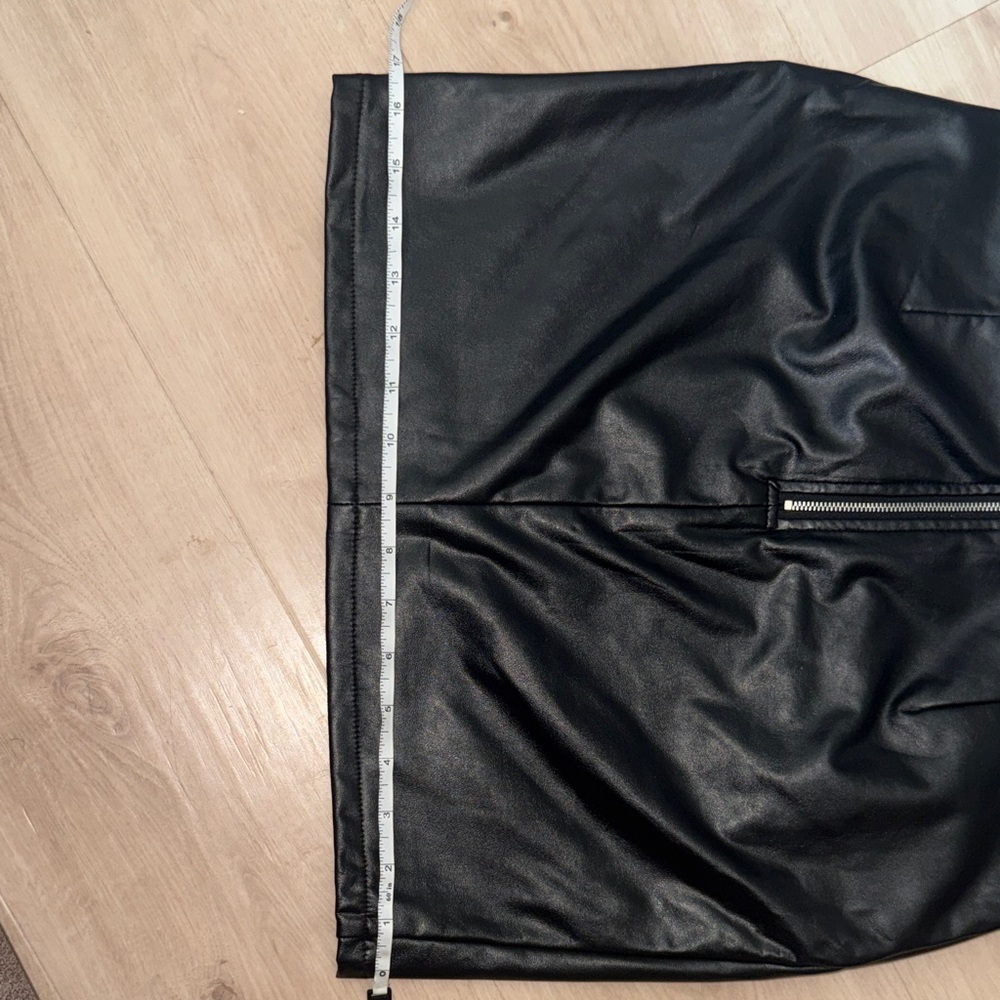 Chocolate USA Black Asymmetrical Mini Skirt - Picture 7 of 8